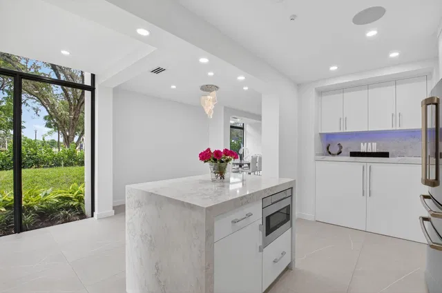 Boca West Country Club Unit 1014 photo 6