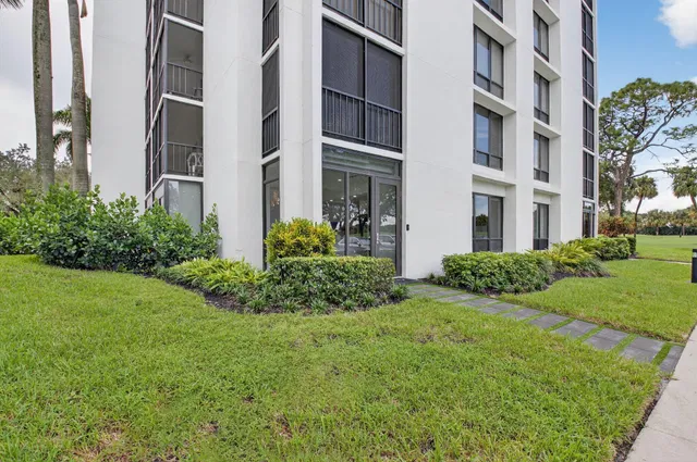 Boca West Country Club Unit 1014 photo 30