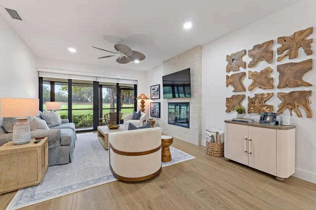 PGA National Palm Beach Gardens Residence photo 12