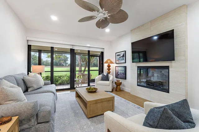 PGA National Palm Beach Gardens Residence photo 14