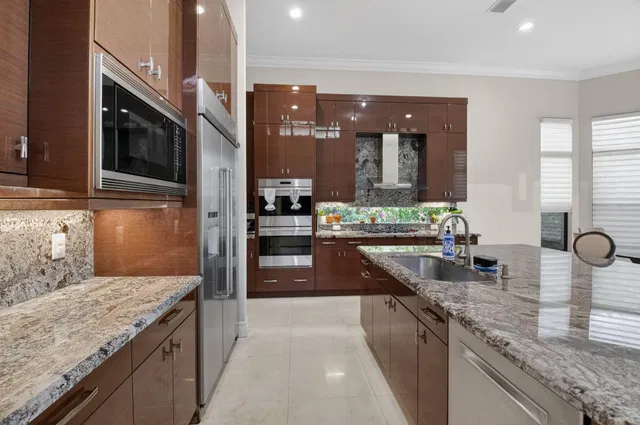 Hyder Agr Pud Residence photo 9