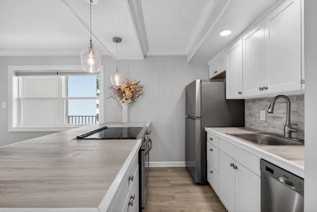 Singer Island Unit 223 photo 2