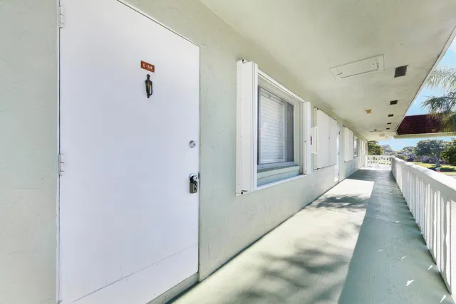 Unit 314 photo 17