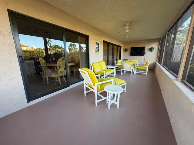 Residence photo 11
