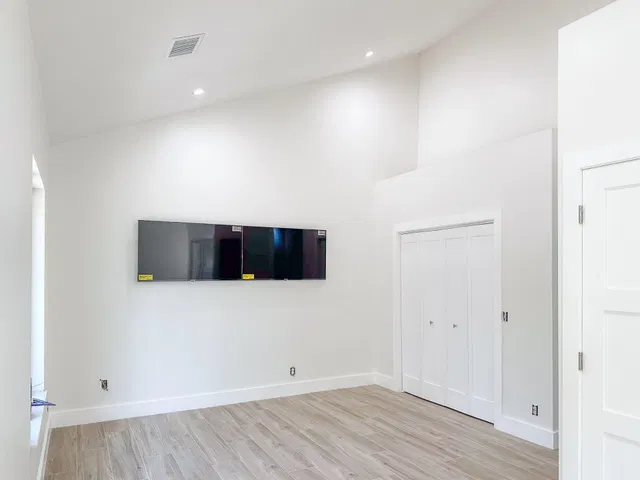 Residence photo 11