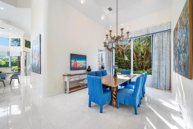 Frenchman's Creek Residence photo 18