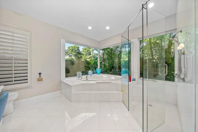 Frenchman's Creek Residence photo 34