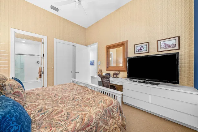 Frenchman's Creek Residence photo 40