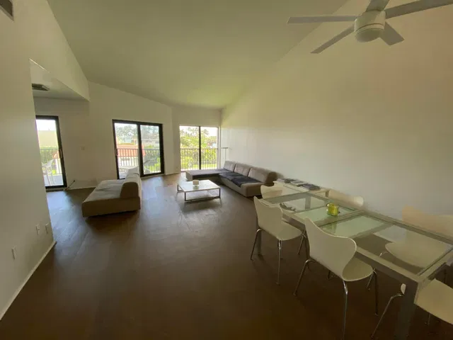 Unit 208 photo 2