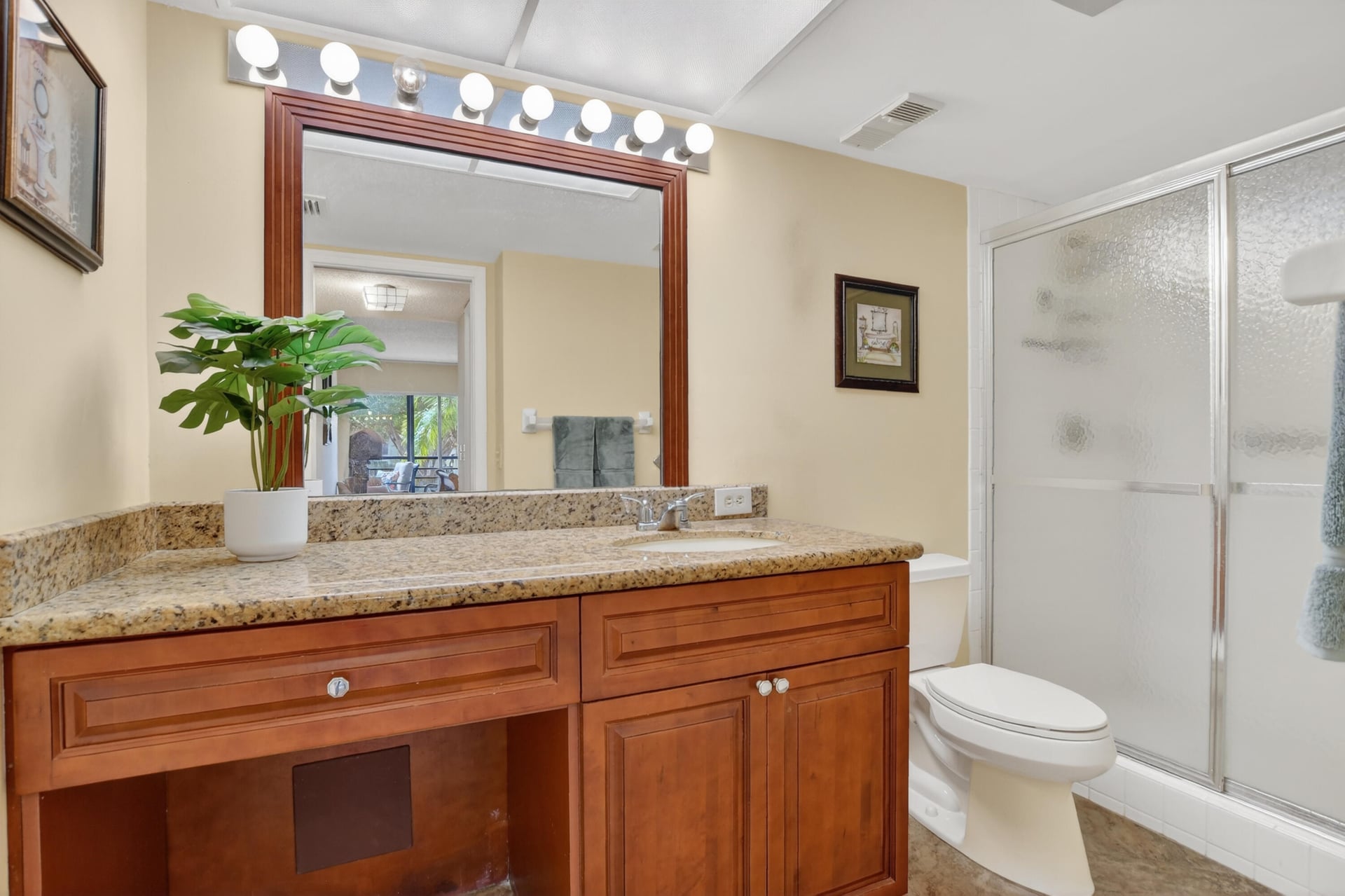  Unit 205 photo 18