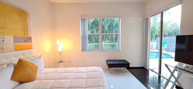 Residence photo 29
