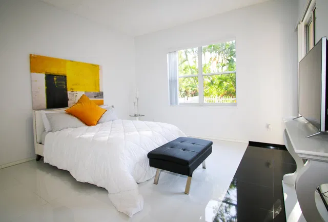 Residence photo 38