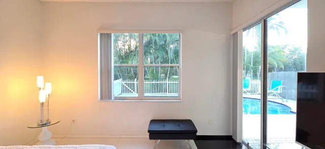 Residence photo 65