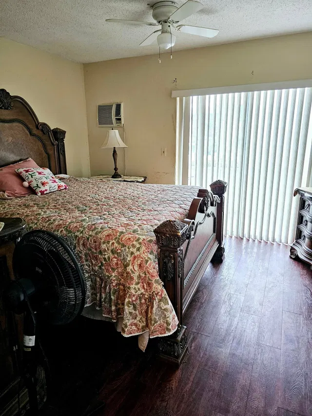 Residence photo 9