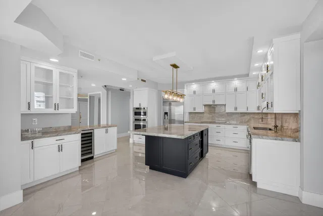 Via Delfino Condominium Unit 1201 photo 11
