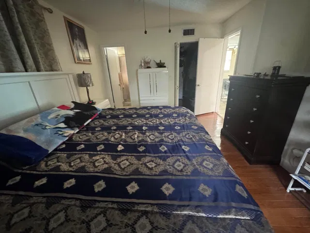 Unit 107 photo 7