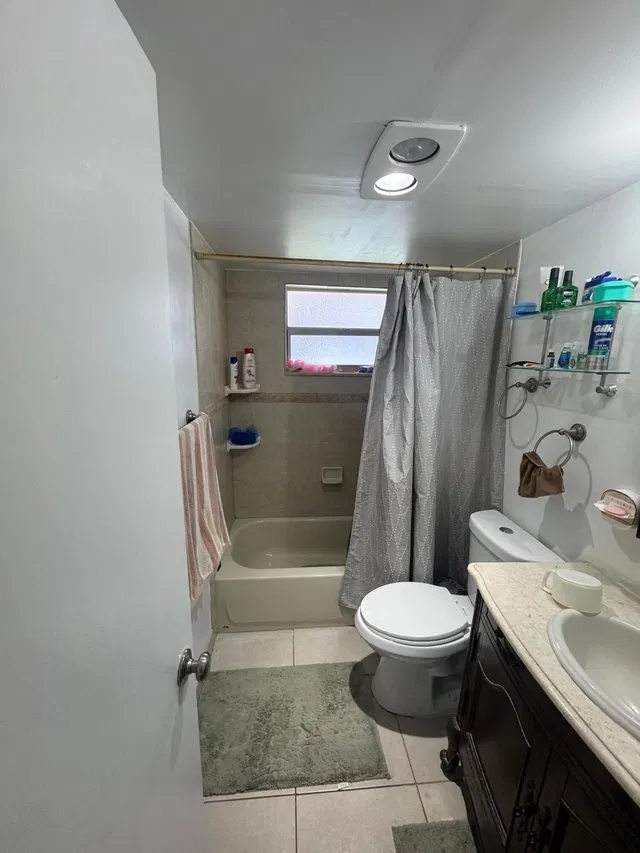 Unit 107 photo 10