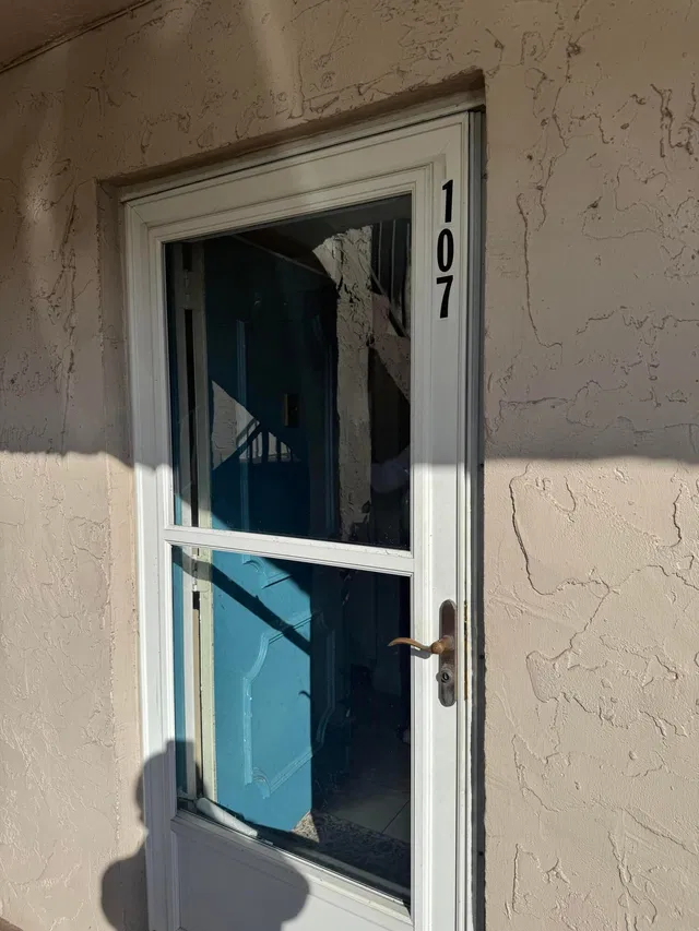 Unit 107 photo 23