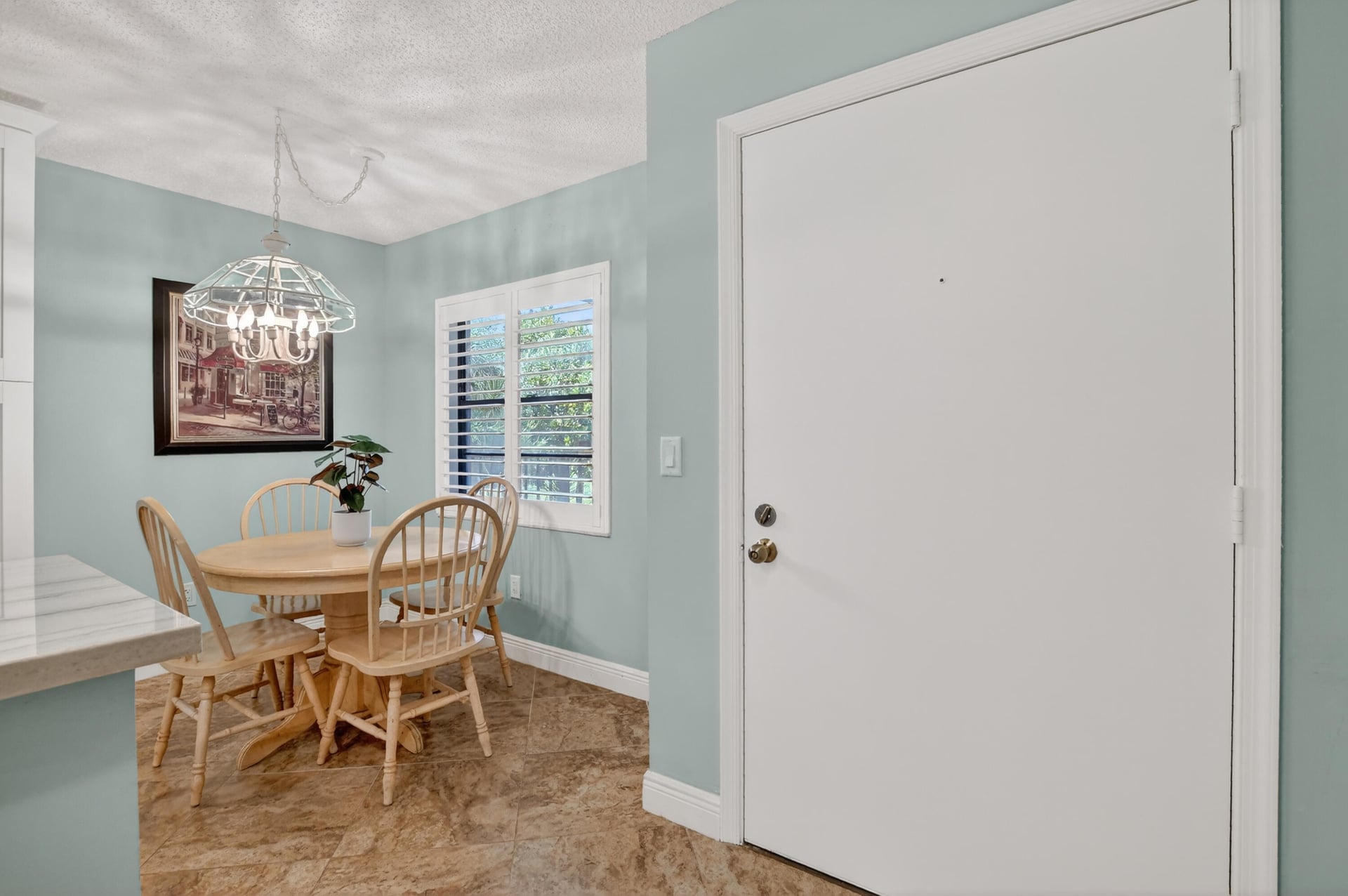 Unit 205 photo 9