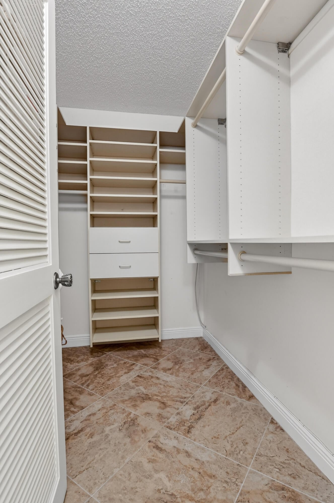 Unit 205 photo 14