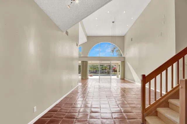 Frenchman's Creek Residence photo 4