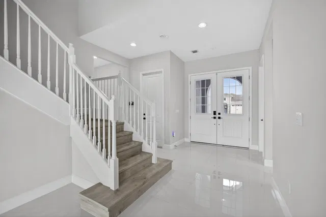  Residence photo 5