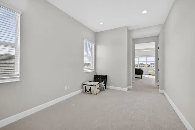  Residence photo 26