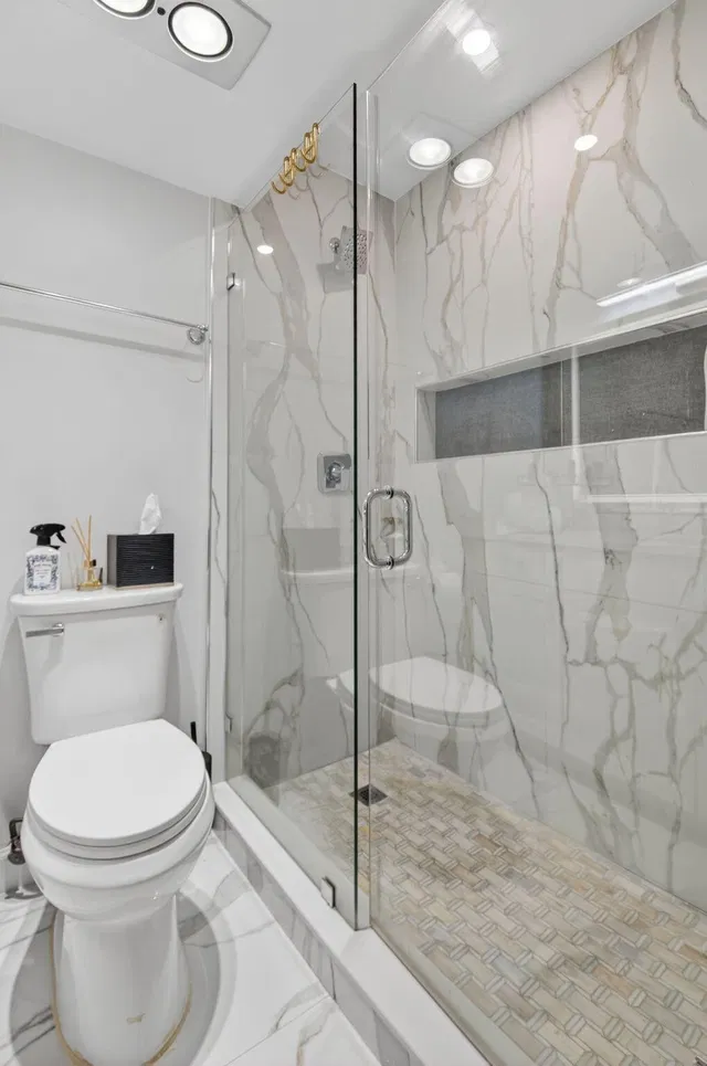 Unit 312 photo 25