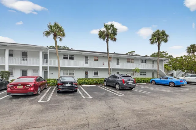 Unit 312 photo 44