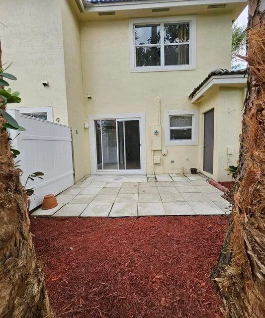 Residence photo 13