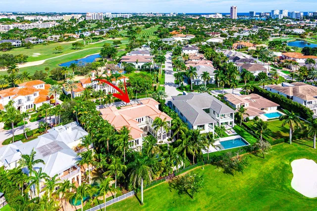 Royal Palm Yacht and Country Club Residence photo 2