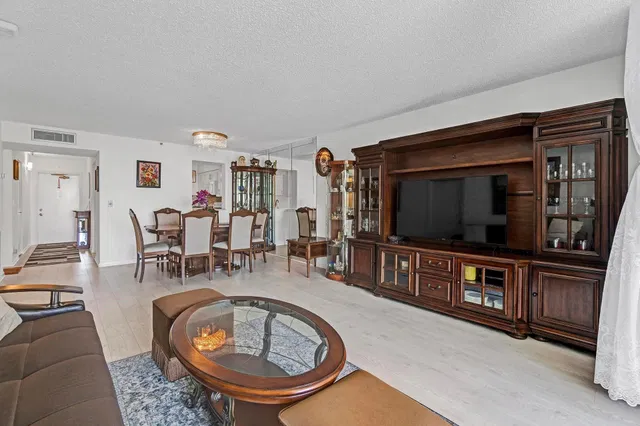  Unit 202 photo 12