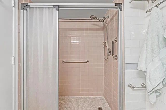 Unit 202 photo 19