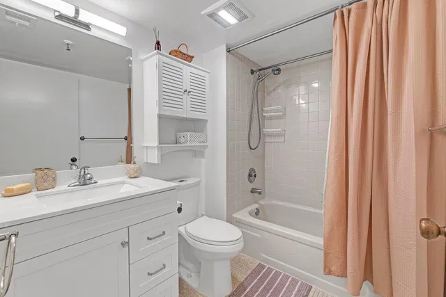  Unit 202 photo 23