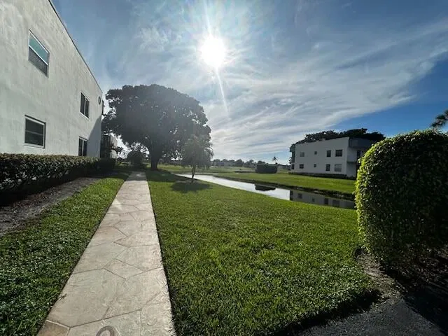 Residence photo 34