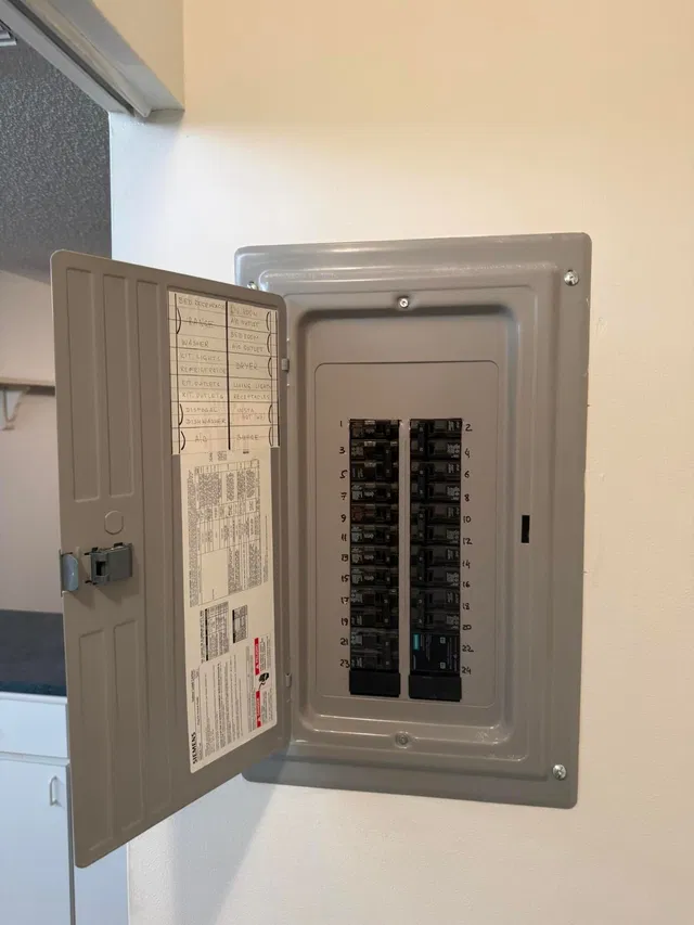 Unit C-2 photo 6