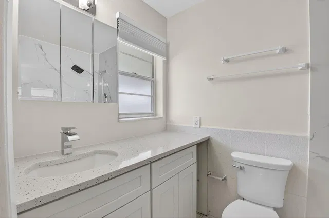  Residence photo 24