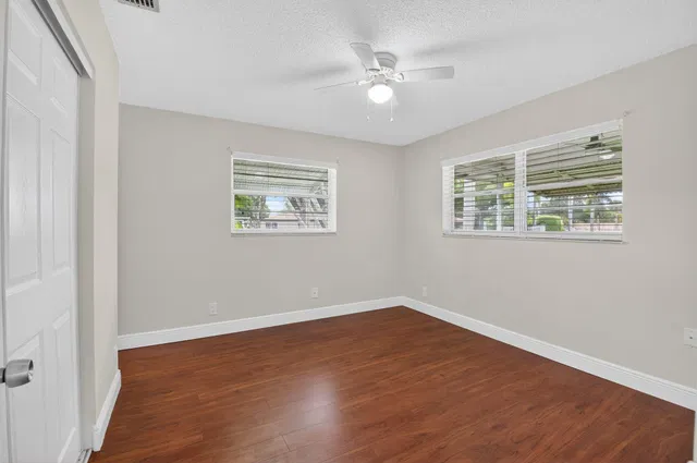  Residence photo 25