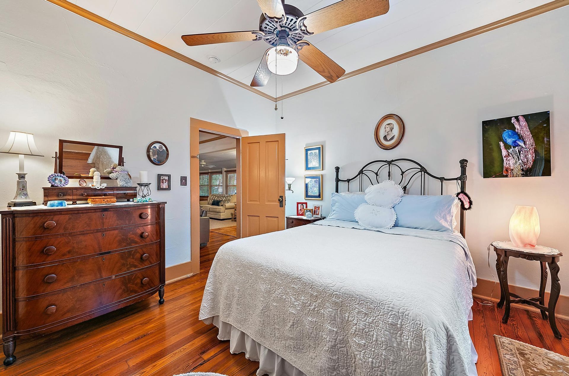 Residence photo 17
