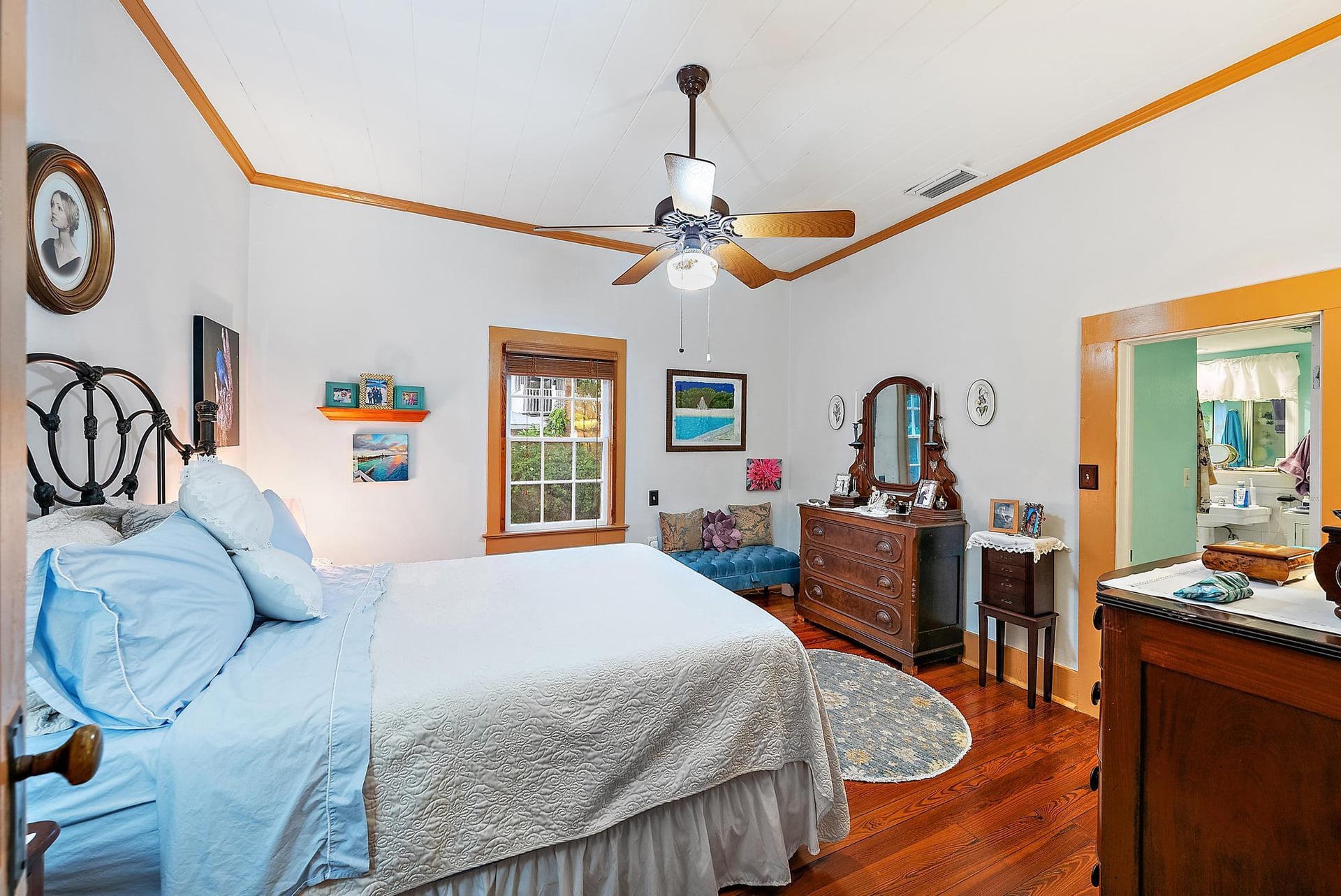 Residence photo 18