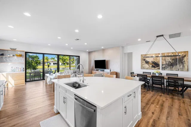 Boca Bridges Residence photo 9