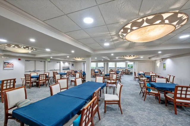 Eastpointe Country Club Residence photo 49
