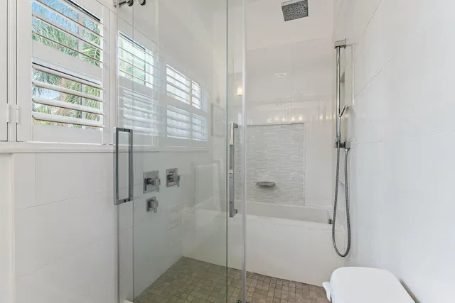  Residence photo 12