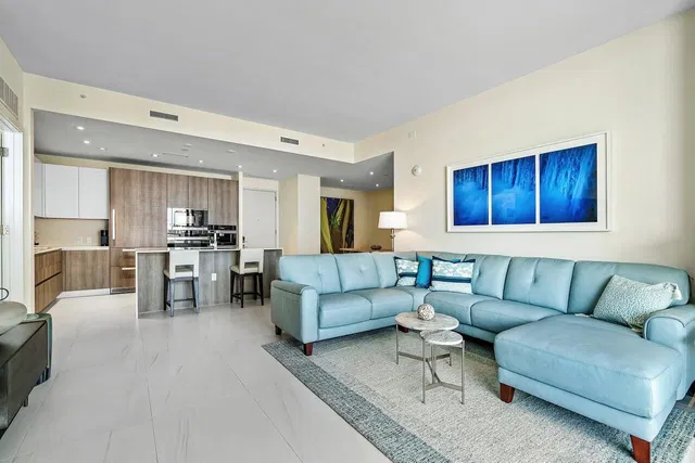 Amrit Ocean Resort & Residences Unit H1602 photo 3