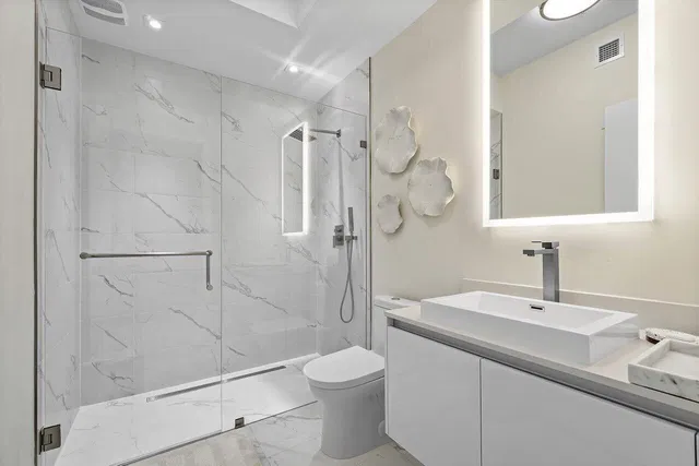 Amrit Ocean Resort & Residences Unit H1602 photo 24