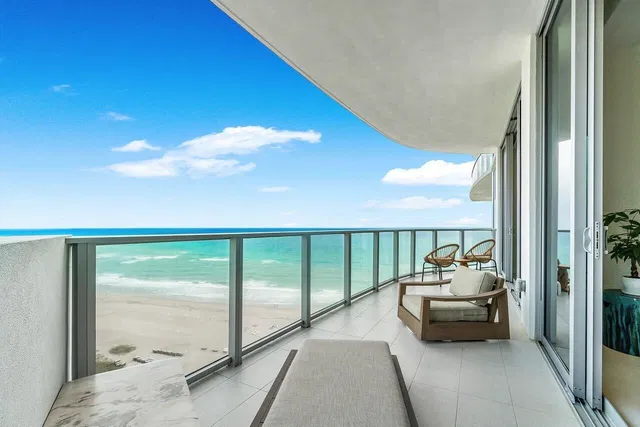 Amrit Ocean Resort & Residences Unit H1602 photo 26