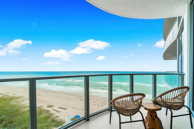 Amrit Ocean Resort & Residences Unit H1602 photo 27