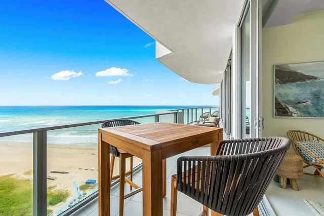 Amrit Ocean Resort & Residences Unit H1602 photo 30