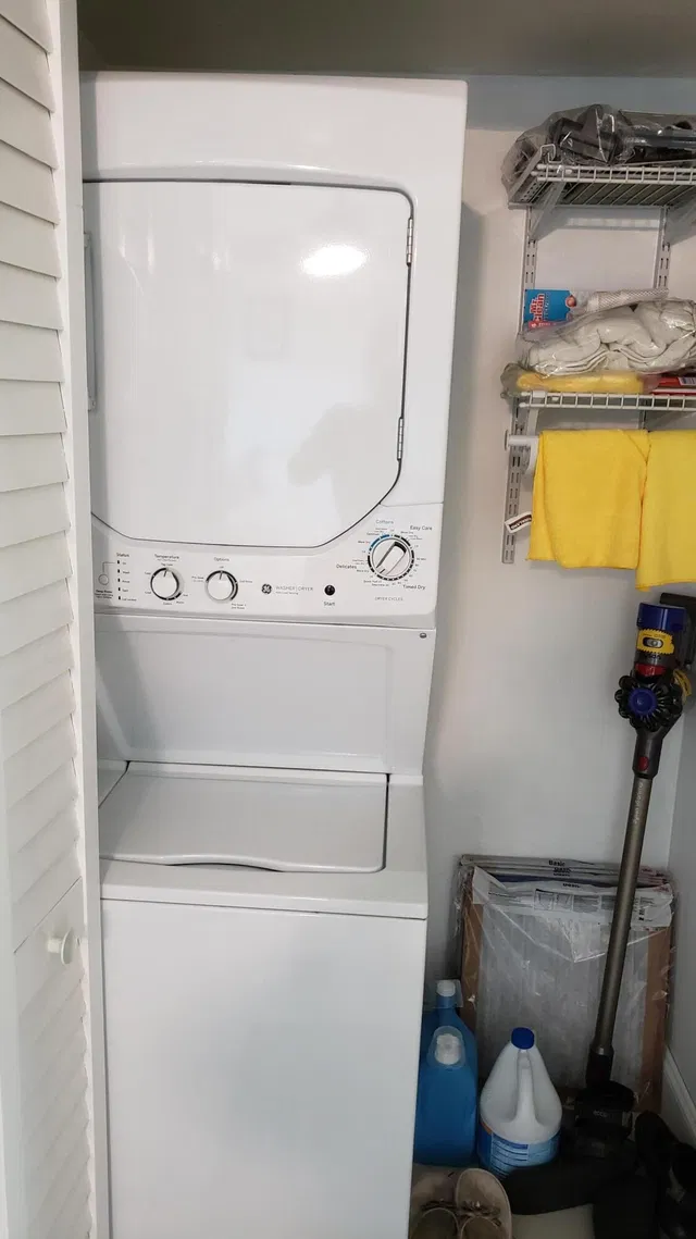 Unit 304 photo 24