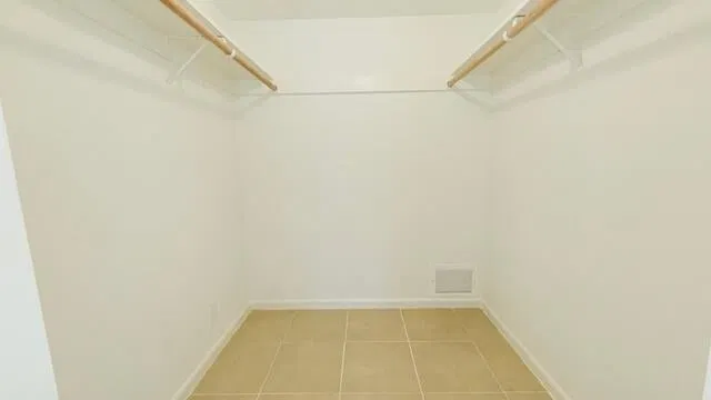 Unit 243 photo 12